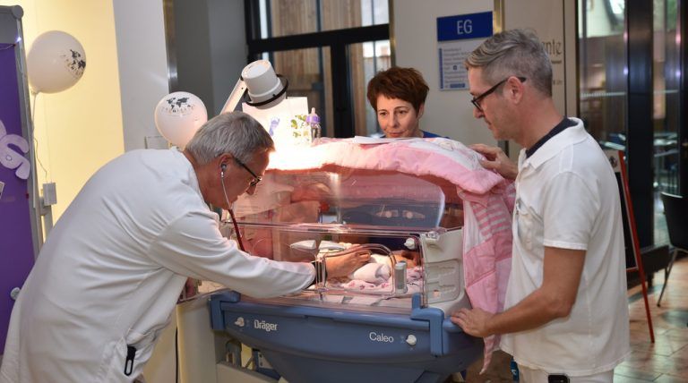 Gerade bei Kindern mit großen gesundheitlichen Problemen konnte der Kostenbeitrag ordentlich zu Buche schlagen. Foto: khbg