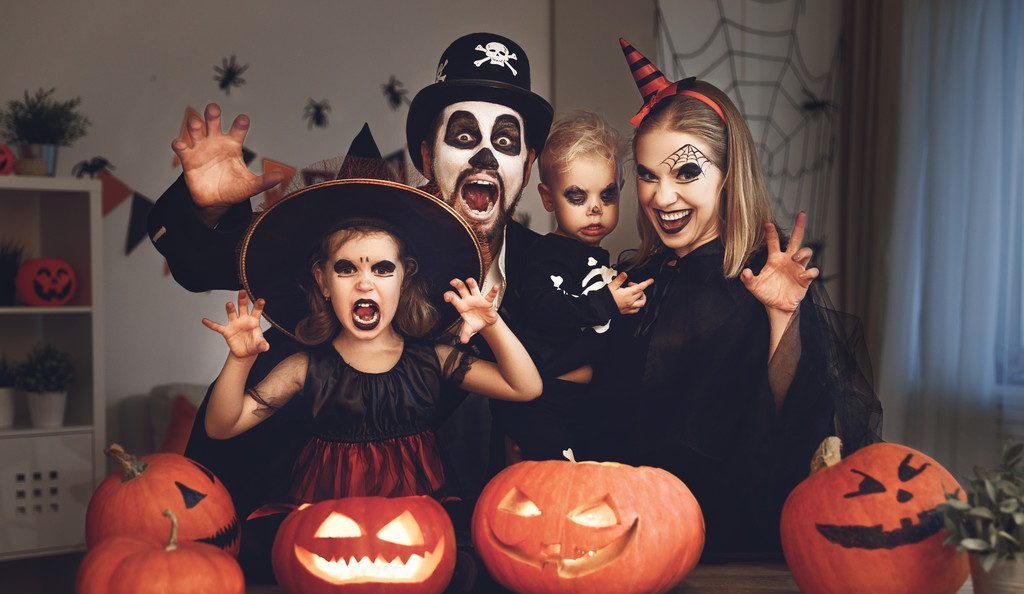 Familienprogramm und Partyspaß zu Halloween