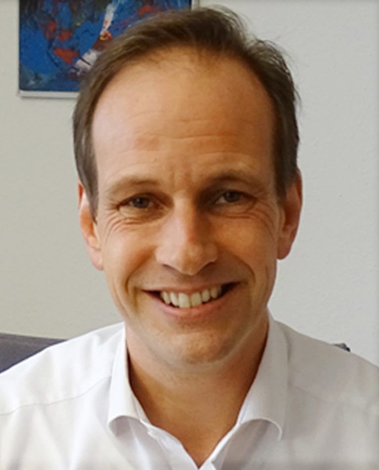 Ich wurde am Dienstagnachmittag über das Aus bei Efef informiert. Das ist für uns als Stadt und Wirtschaftsstandort natürlich nicht erfreulich. Die Firmenleitung hat argumentiert, dass sich der Standort und notwendige Investitionen finanziell nicht abbilden lassen. Die Immobilie könnte als Wirtschaftspark verwertet werden. Dieter Egger, Bgm. Hohenems