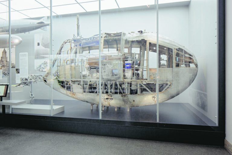 Im Zeppelin Museum in Friedrichshafen wird die Geschichte der Luftfahrt lebendig und multimedial erzählt. myrzik