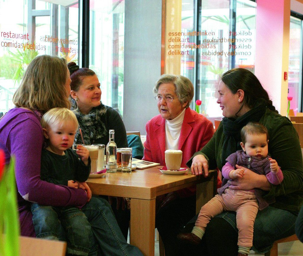 Erzählcafé „Der Start ins Leben“