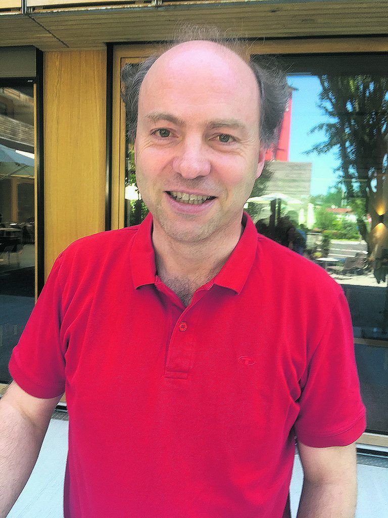 Ist das Klima ein Gemeingut? Und wie gehen wir damit um? Ja, das Klima ist ein Gemeingut, aber nicht mein Fachgebiet. Mit der Energieautonomie hat Vorarlberg bereits frühzeitig eine Maßnahme zum Klimaschutz gesetzt. Aber Vorarlberg ist eine kleine Region, wir werden das Klima nicht retten. Es bietet aber Chancen für die Wirtschaft, die hier eine Pionierrolle einnehmen könnte. Univ.-Prof. Dr. Matthias Sutter, Dir. Max Planck-Institut zur Erforschung von Gemeinschaftsgütern, D