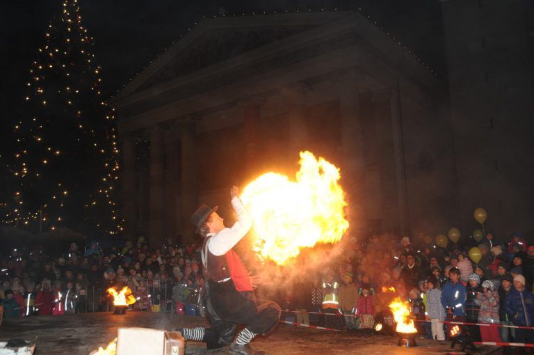 Jedes Jahr ein Highlight: Clown Pompo mitseiner Feuershow. Dornbirn tourismus