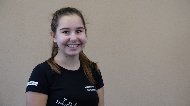 Johanna Feurstein, 15Äthiopien ist für mich eine riesige Chance, neue Kontakte zu knüpfen und in eine neue Kultur einzutauchen. Dort werden wir Erfahrungen fürs Leben sammeln. Natürlich hoffe ich auch, dass wir dazu beitragen können, die Umstände der Jugendlichen dort zu verbessern und mit ihnen über ihre Probleme in Austausch kommen.