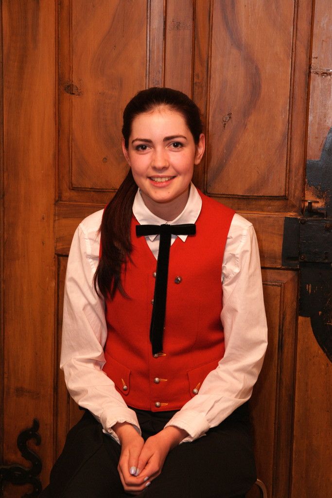 Johanna Ganahl, 18 Jahre, Harmoniemusik BartholomäbergAuf der einen Seite finde ich es schade, dass es nicht mehr für alle selbstverständlich ist, freiwillig mitzuhelfen. Doch andererseits ist es eine gute Möglichkeit und die Goodies spornen einen umso mehr an. Wenn es gut umgesetzt wird, wird die Freiwilligenarbeit im Ländle wieder zunehmen.