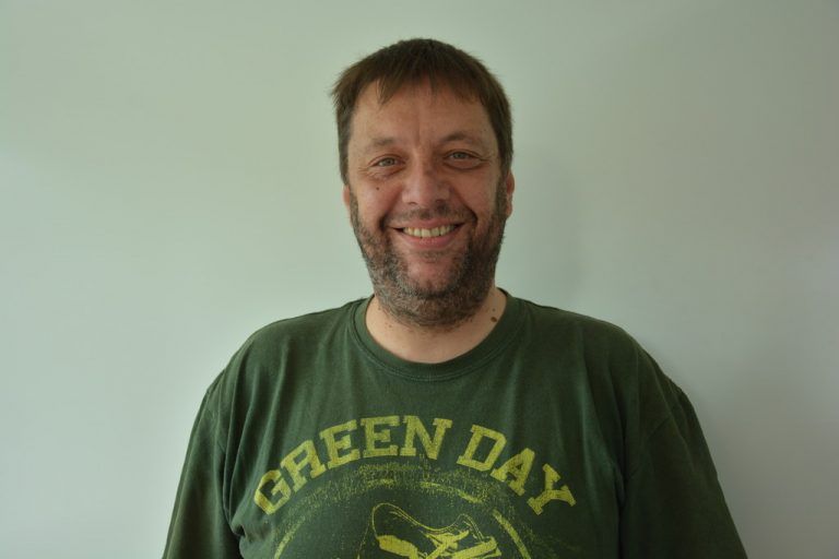 Jürgen Pleschberger, Leiter BauWir haben ein tolles Arbeitsklima und sind eine richtige Familie. Wir streiten und versöhnen uns, so wie zu Hause auch. Außerdem ist meine Tätigkeit sehr abwechslungsreich.