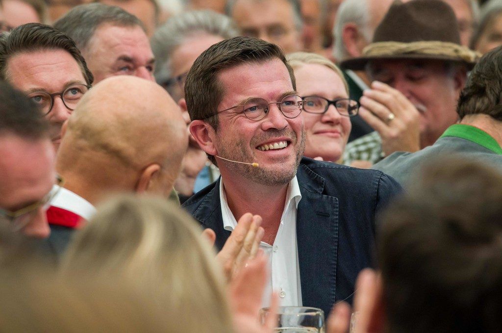 Guttenberg beim Wirtschaftsforum