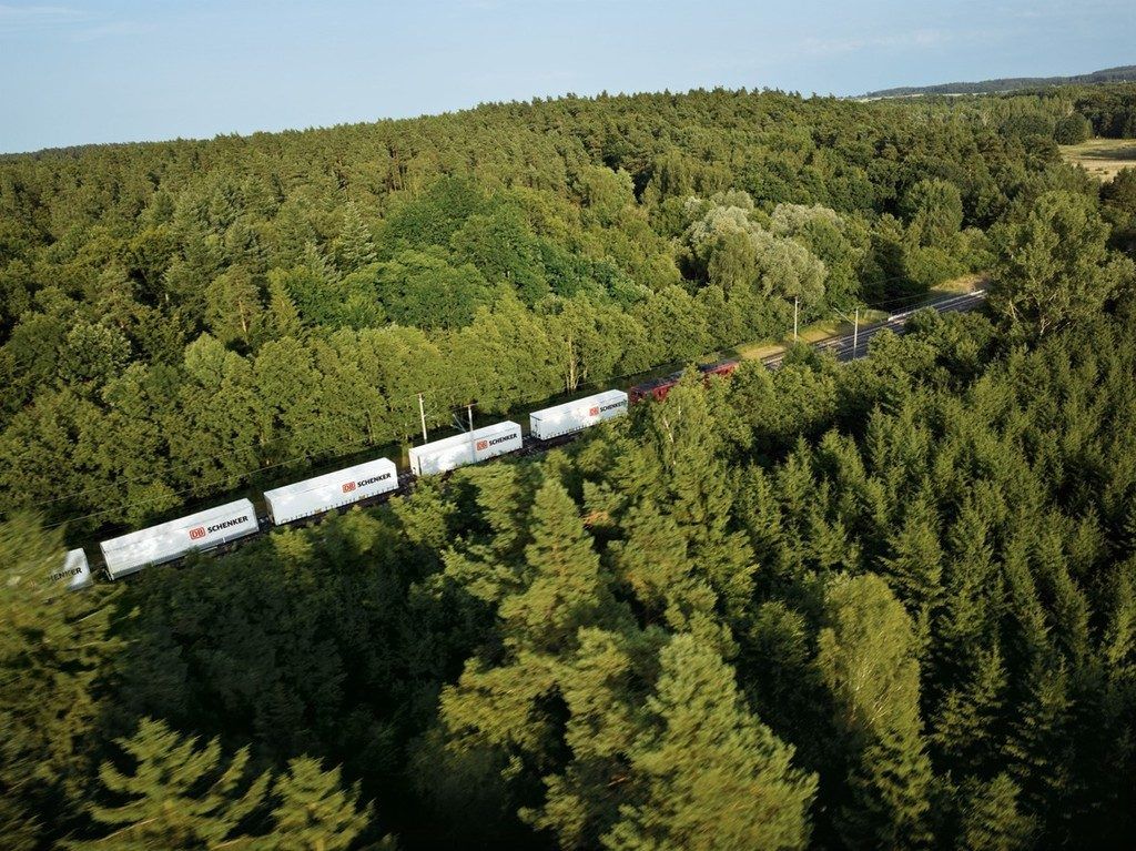 Blum spart CO2 auf Weg nach Helsinki