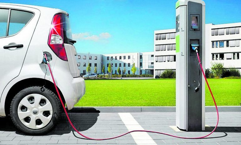 Landesförderung Die Errichtung von Ladestationen für E-Autos bei Wohnanlagen und Mehrfamilienhäusern wird heuer vom Land gefördert.bild: VKW