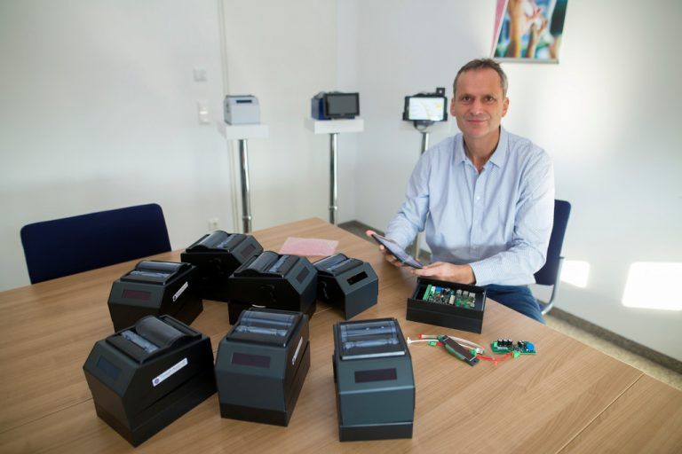 Linus Gebhardt plant detaillierte Fahrpläne in Abstimmung mit Fahrzeugtechnologie, Leitsystem und Fahrgastinformation. VN/Paulitsch