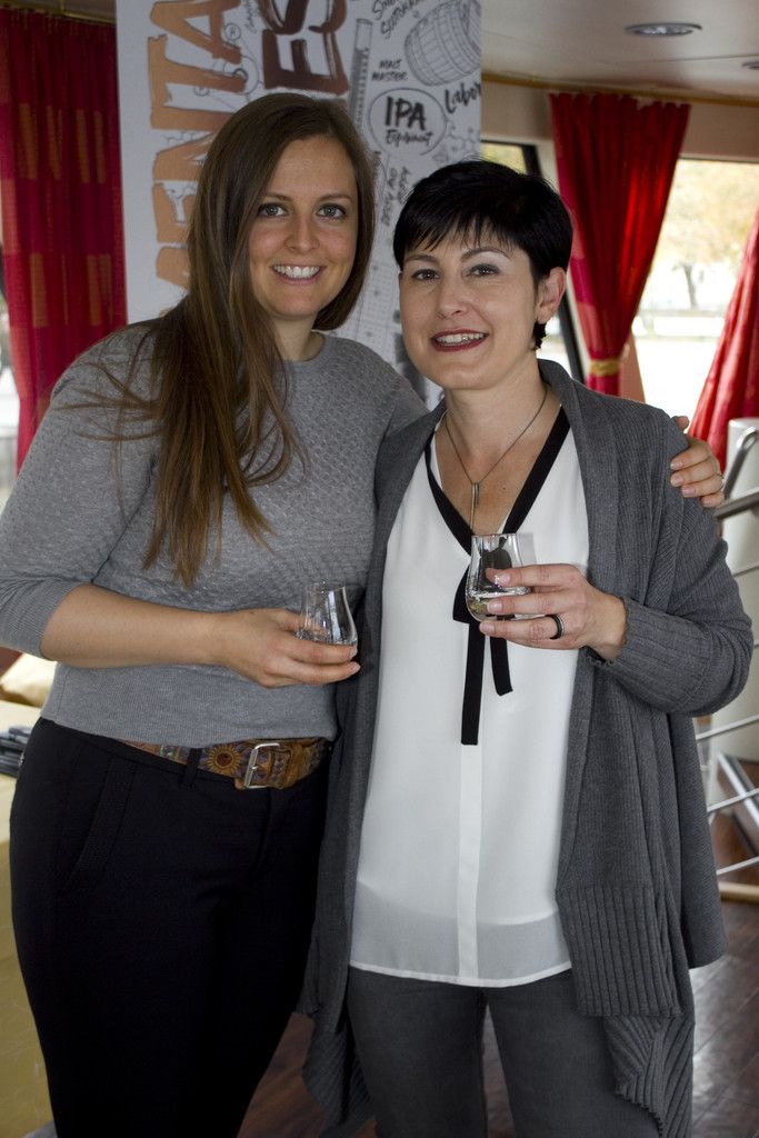 Lions-Präsidentin Beatrice Partel (l.) und Susanne Schindler.