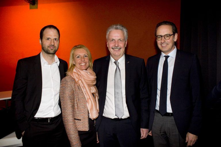 Marco Tittler (l.), Petra Kreuzer, Messe-Aufsichtsratsvorsitzender Otto-G. Mäser und Michael Grahammer.