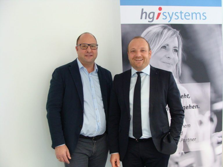 Mathias Humml und Patrick Bertsch von hgi systems bieten auf Basis ihrer Kernprodukte maßgeschneiderte Lösungen.  Foto: WISTO
