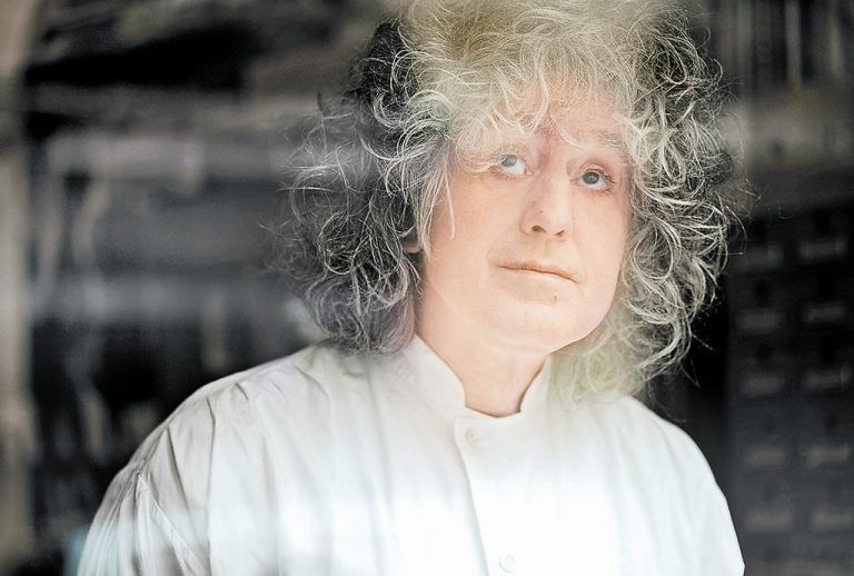 Mit seiner kompromisslosen Originalität verzaubert Angelo Branduardi seine Fans auf der ganzen Welt. Foto: lungomare