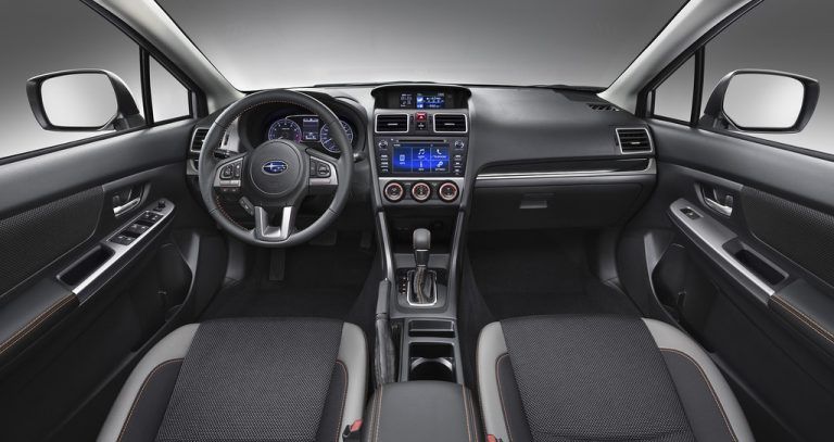 Modernisiert wurde das Cockpit, die Elek- tronik-Ausstattung ist komplettiert.
