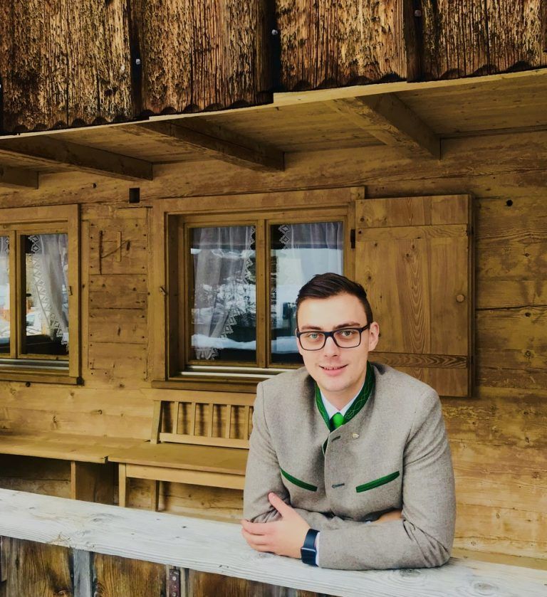 Normalerweise arbeitet Markus Berbig als Servicechef im Hirschen in Schoppernau.