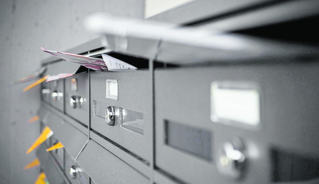 Hausbrieffachanlage kaputt?