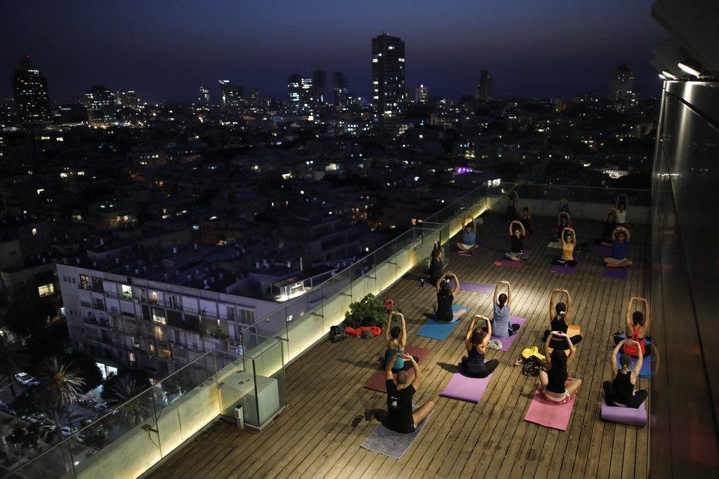 Yoga an besonderen Orten