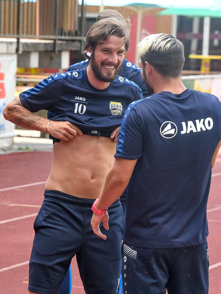 Patrick Salomon (links mit Emanuel Sakic) ist einer der Fixstarter im SCRA-Dress heute gegen Dinamo Brest.FOTo: gepa