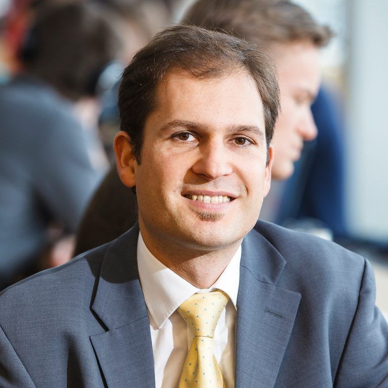 Prügl ist Inhaber des Lehrstuhls für Innovation und Entrepreneurship.