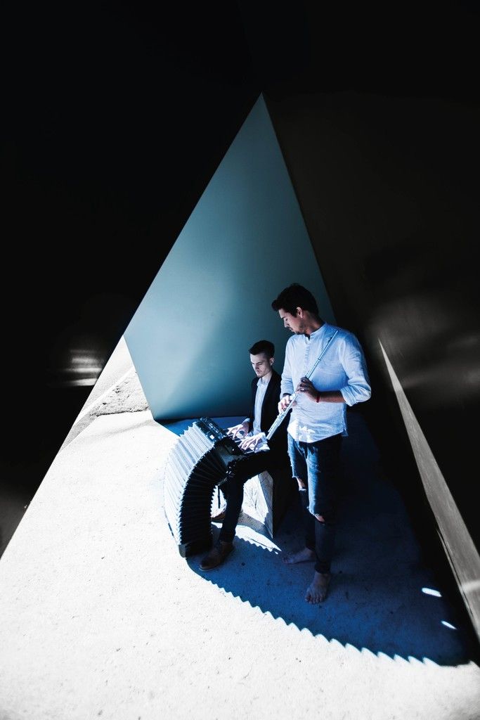 Raphael Brunner und Juan Carlos Díaz treten seit 2014 gemeinsam als Das Kollektiv auf. BRUNNER/DIAZ