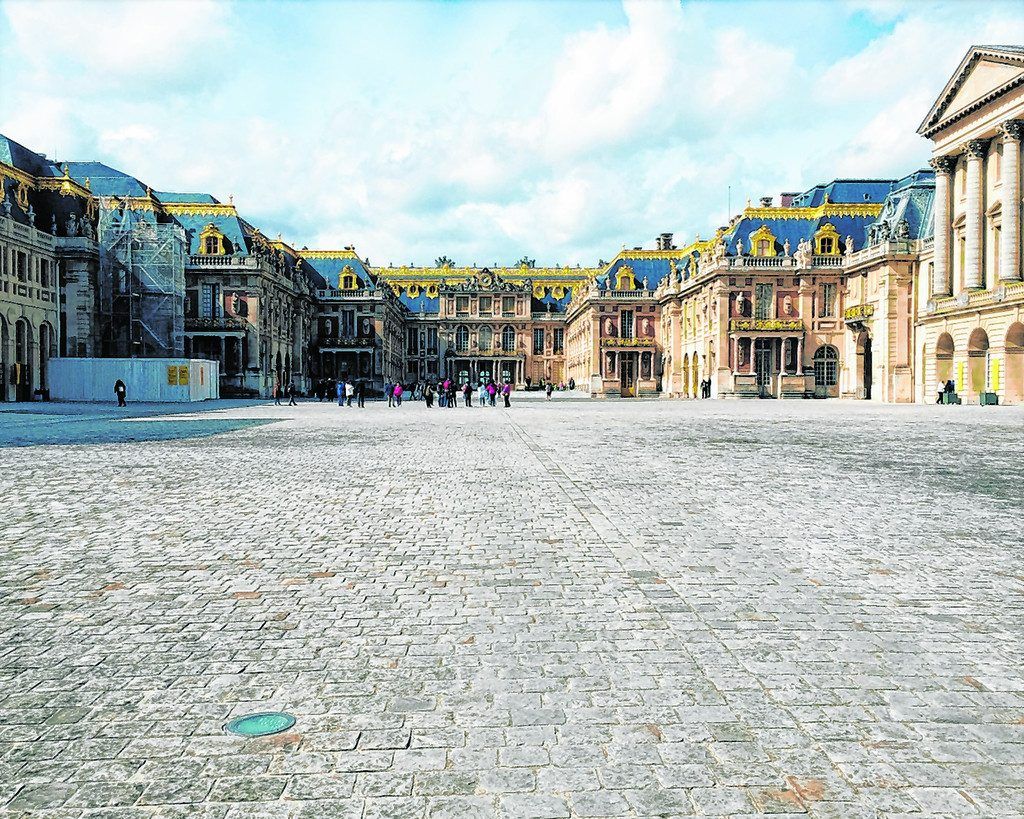 Versailles: Geschichte und Kulinarik