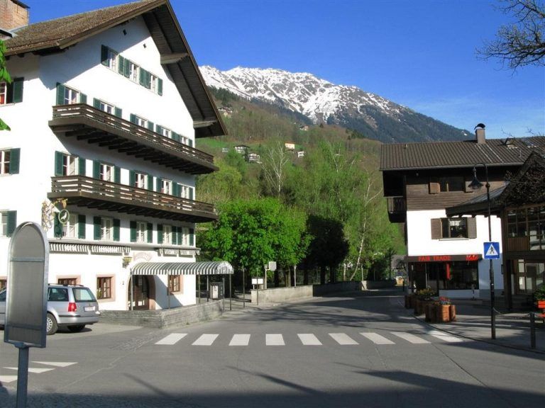 Schweizer Millionen für Traditionshotel Posthotel Taube. PT