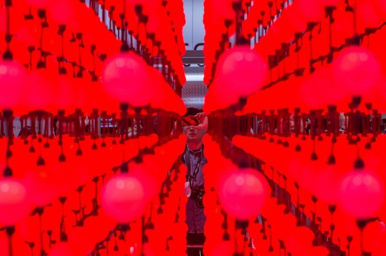 Selbstfahrende Autos, Riesenfernseher und alle möglichen Gadgets: Die CES in Las Vegas ist ein Schaufenster für viele Technologien. Rund 170.000 Besucher werden erwartet. AFP