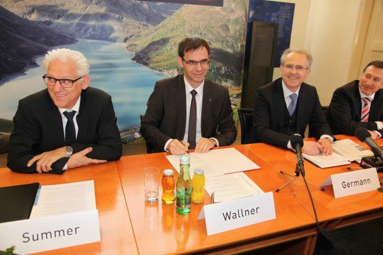 Sind sich einig: AR-Chef Summer, Besitzervertreter LH Wallner, Vorstände Germann und Mennel (2014 beim Startschuss für das Obervermunt II).