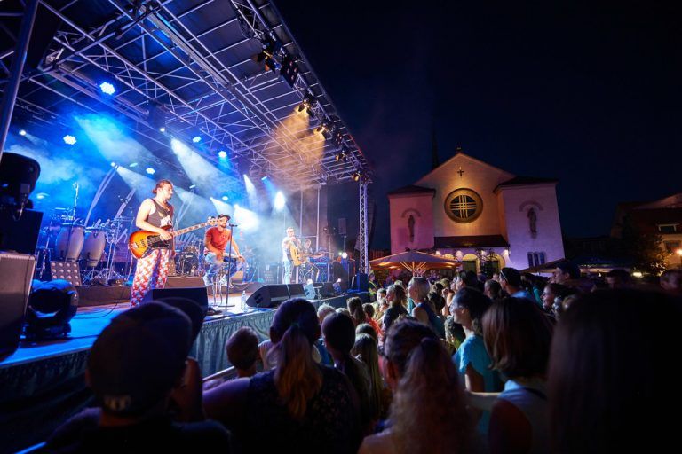 Sommer.Lust am Platz startet mit dem Musikschultagen. Die Rheintalische Musikschule präsentiert Pop- und Rockmusik aus den verschiedensten Stilrichtungen. FOTO: marcel hagen studio 22/marketing lustenau