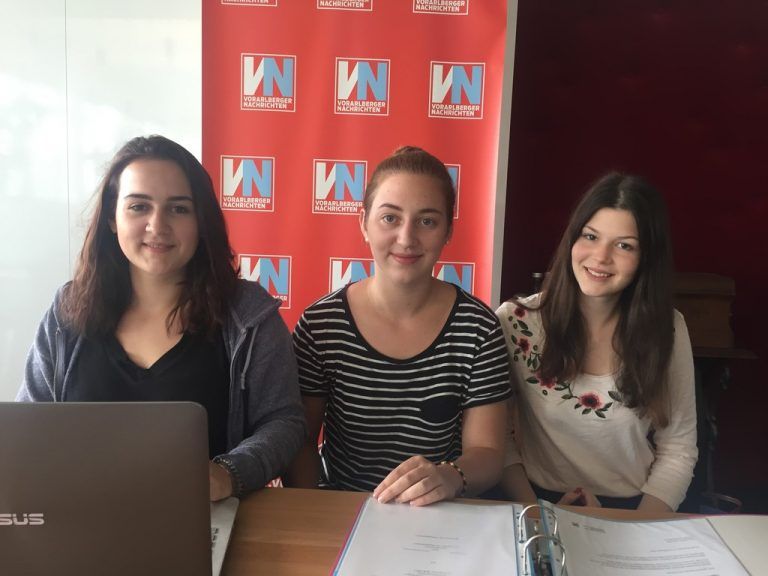 Tanja, Christiane und Michelle legen sich für „Ma hilft“ ins Zeug. Foto: VN/Sohm