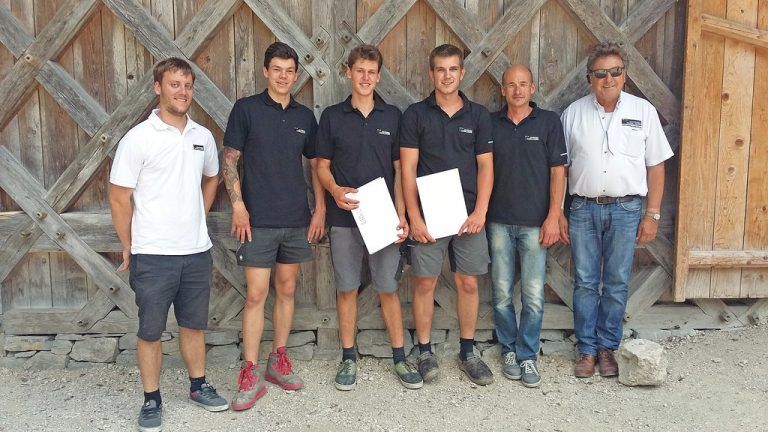 Trainer Matthias Steurer, Tobias Amann, Wilm Schöne-Warnefeld, Florian Wohlgenannt, Lehrlingswart Martin Burtscher und IM Siegfried Fritz.