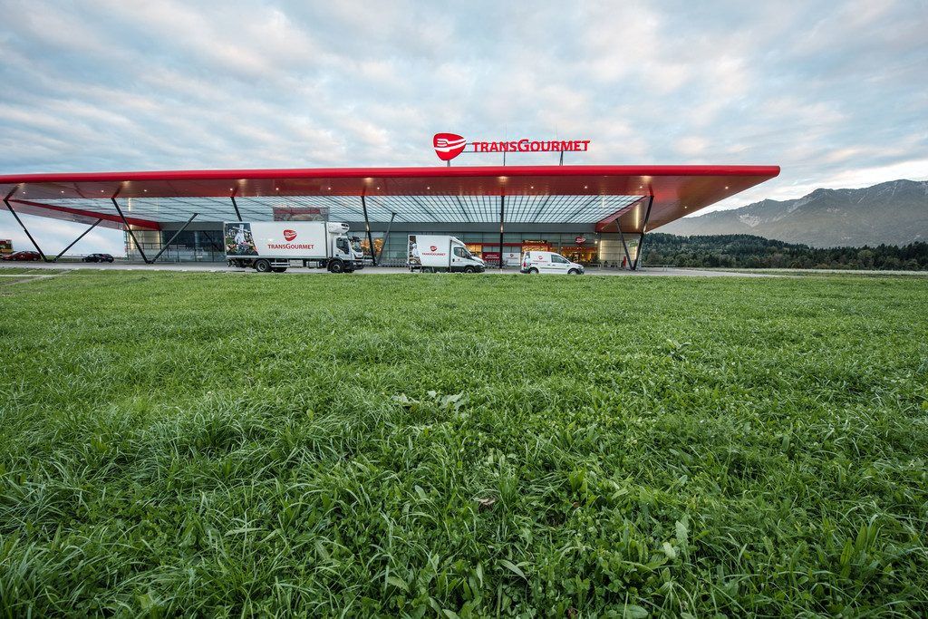 Branchenprimus kommt