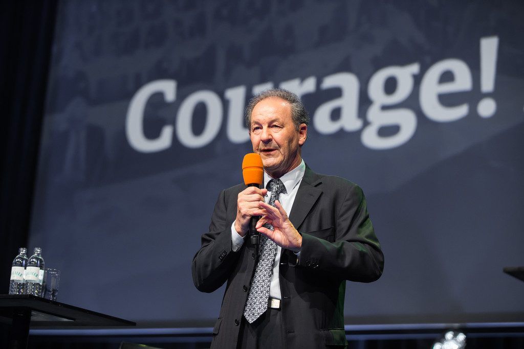 &#8220;Pferd wird falsch aufgezäumt&#8221;