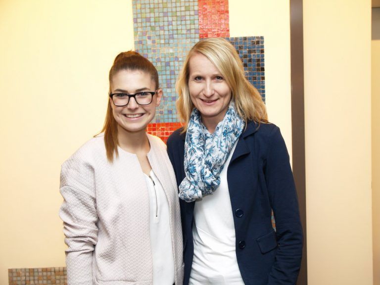 Vanessa Prantl (l.) und Judith Meier.