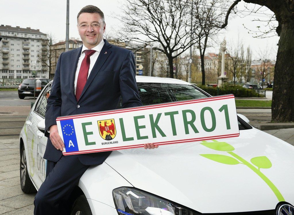 Elektroautobesitzer mit grüner Nummerntafel haben in Vorarlberg keine Vorteile.
