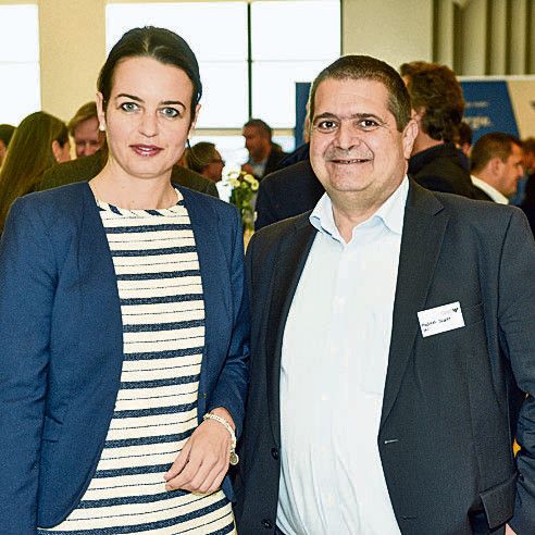 VN-Wirtschaftsredakteure Hanna Reiner und Andreas Scalet.