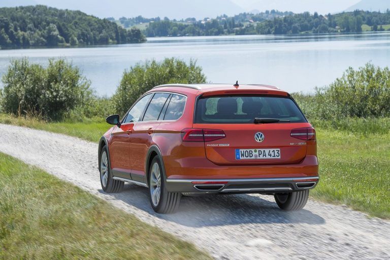VW Passat Alltrack: Die Kombination aus Lamellenkupplung und Höherlegung ist für die Lader-Variante reserviert.