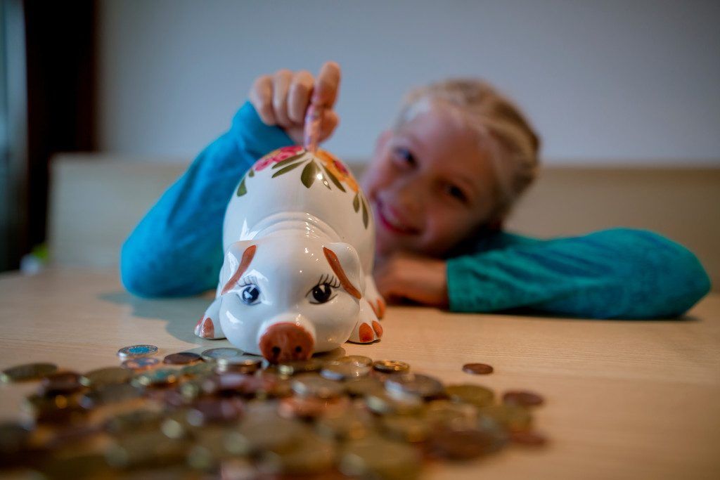 Junge vergessen oft, für das Alter vorzusorgen