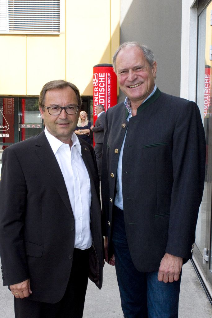 Werner Böhler (Sparkasse) und ÖOC-GS Peter Mennel (r.).