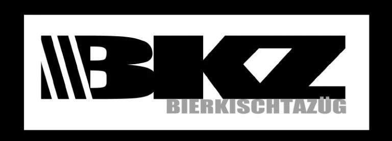 Wir, die 2dk2 der Handelsakademie Feldkirch, haben die Junior Company BKZ Bierkischtazüg gegründet. Fotos: HAK Feldkirch