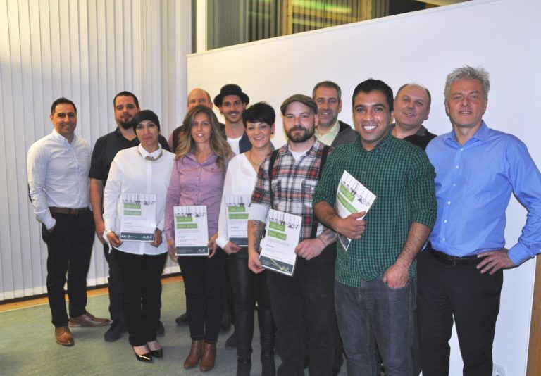 Zimm Maschinenelemente Bei ZIMM in Lustenau wurden Mitarbeiter für ihre langjährige Firmenzugehörigkeit durch Geschäftsführer Gunther Zimmermann geehrt. Zwischen 25 und zehn Jahre sind die Jubilare beschäftigt.