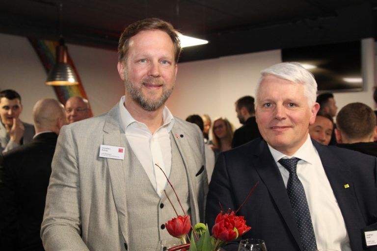 Zum Plausch getroffen: Christian Schug (Lidl, l.) und Gottfried Kraft (Klipp).