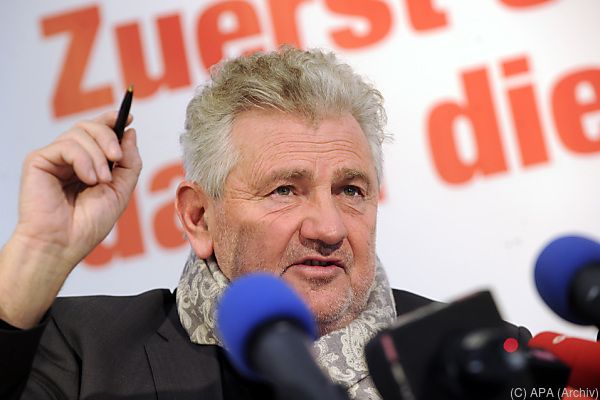 Mölzer ortet bei FPÖ Doppelmoral und Dilettantismus