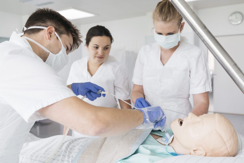 Bei der Pflegeausbildung wird kräftig aufgerüstet