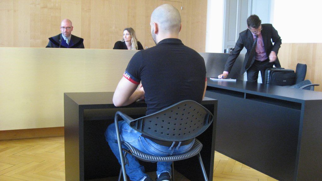 20-Jähriger legte sich mit Wachebeamten an