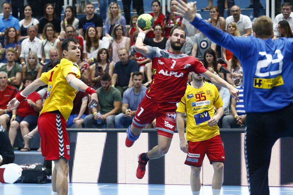 Rote Teufel holen Supercup