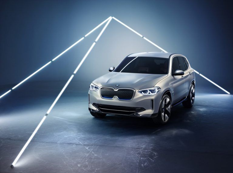 Auch bmw will ein Elektro-SUV bringen. Auf der Auto Show in Peking zeigen die Münchner mit der Studie iX3 Concept einen Konkurrenten für Audi E-Tron, Mercedes EQC und Jaguar I-Pace.