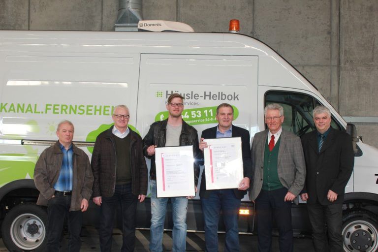 Berater Walter Girardi, Kundenbetreuer Alois Metzler, GF-Assistent Andreas Helbok, GF Josef Helbok, Auditor Josef Beller, Auditor Jürgen Koblinger. Firma