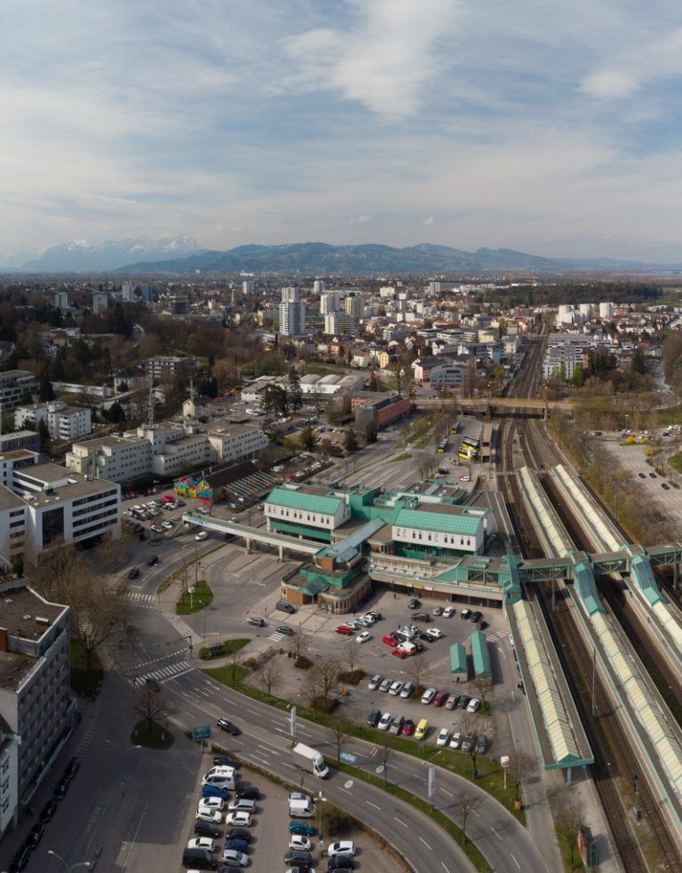 Seequartier-Gesellschaften sichern sich Bauflächen am Bregenzer Bahnhof. »A5